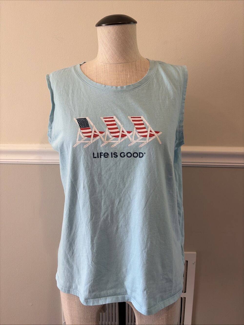 Life is Good Tank Top Womens large Blue Beach Chair Flag Shirt